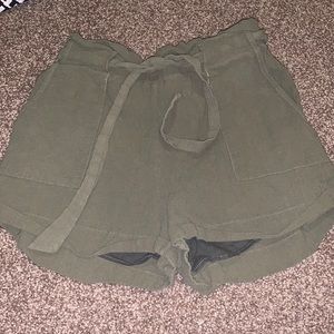 LA Hearts Tie Shorts